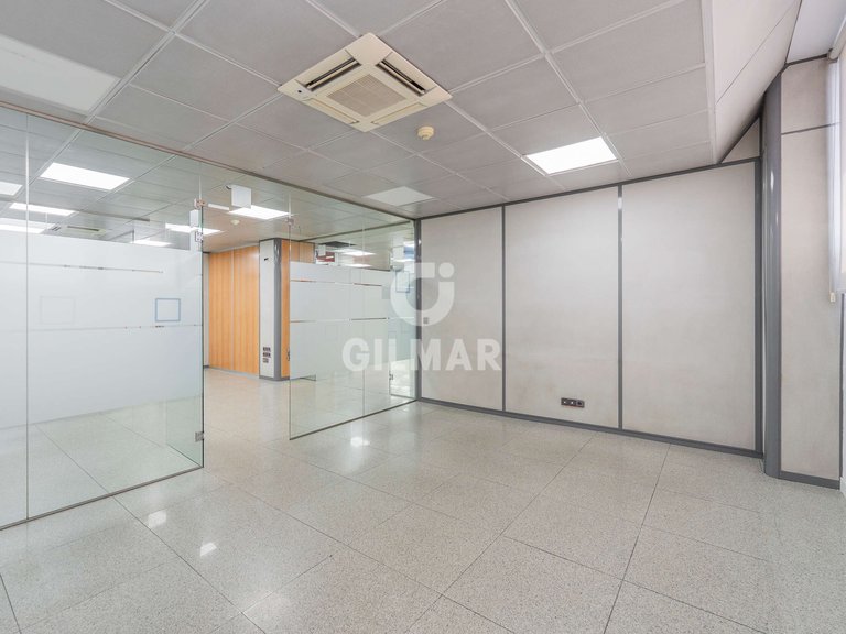 Commercial for Rent in Madrid, Madrid 3
