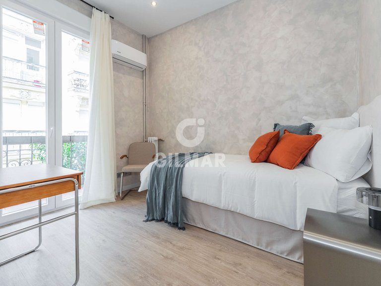 Apartment for Sale in Madrid, Madrid 16