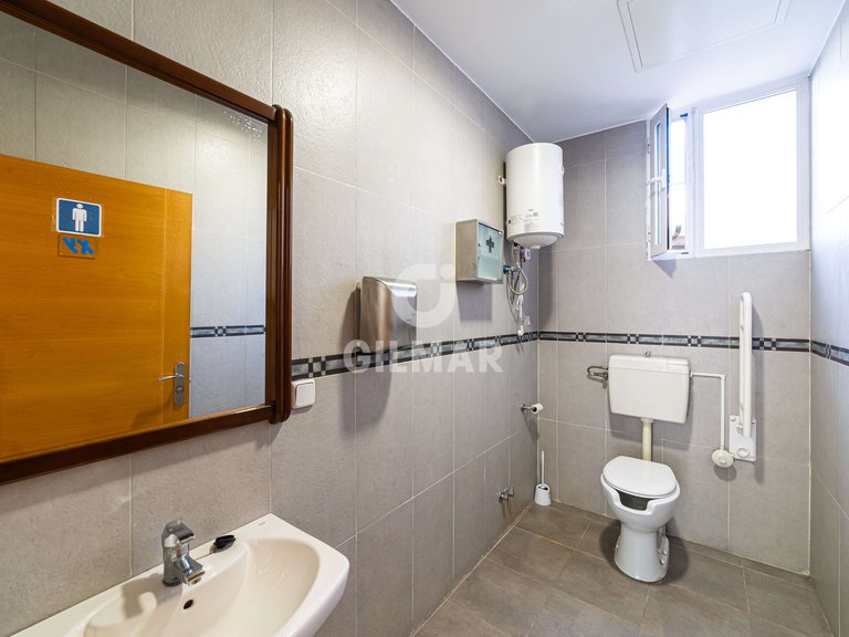 Commercial for Rent in Madrid, Madrid 6