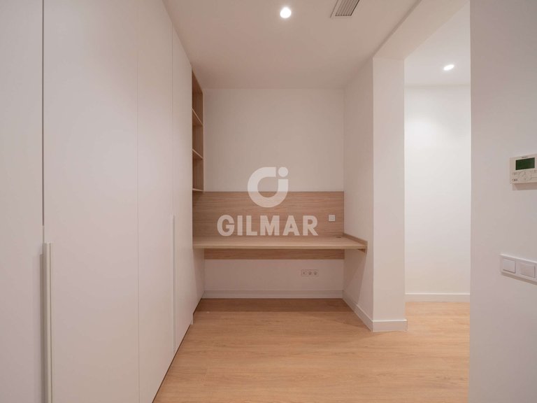 Apartment for Sale in Madrid, Madrid 12