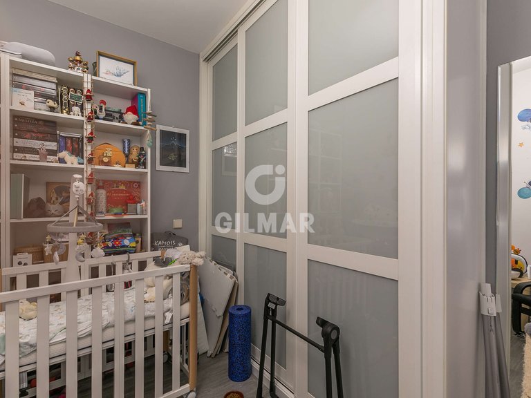 Apartment for Sale in Madrid, Madrid 16