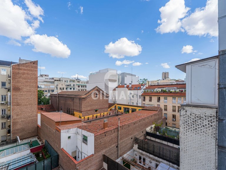Apartment for Sale in Madrid, Madrid 28