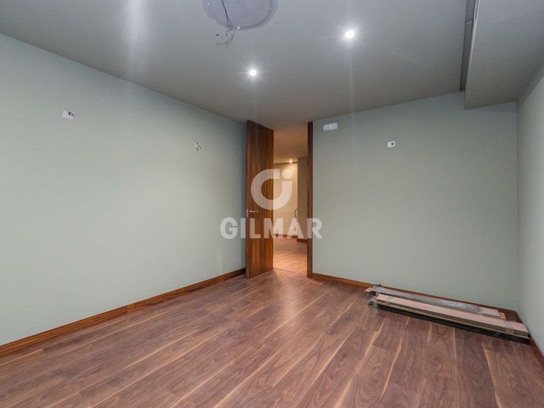 Commercial for Rent in Madrid, Madrid 11