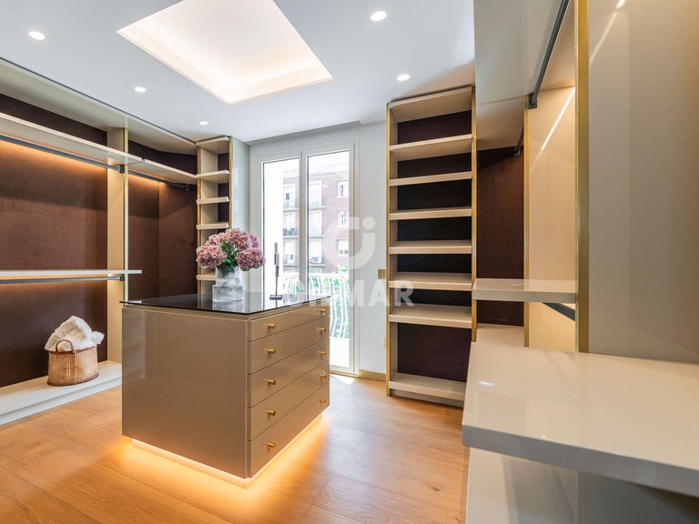 Apartment for Sale in Madrid, Madrid 33