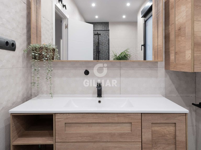 Apartment for Sale in Madrid, Madrid 29