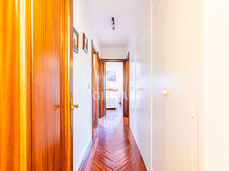 Apartment for Sale in Madrid, Madrid 9
