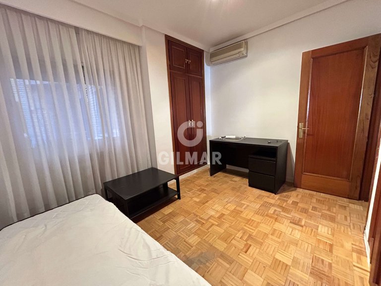 Apartment for Rent in Madrid, Madrid 17