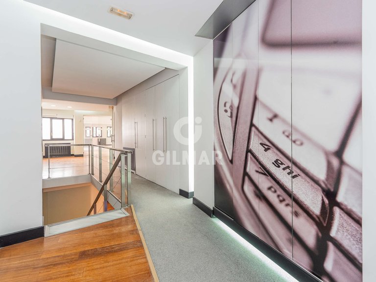 Town House for Sale in Madrid, Madrid 8