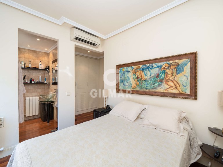 Penthouse for Sale in Madrid, Madrid 35