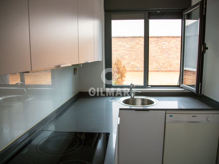 Apartment for Rent in Madrid, Madrid 17