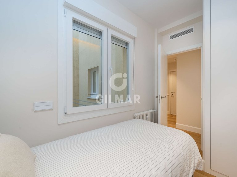 Apartment for Sale in Madrid, Madrid 27