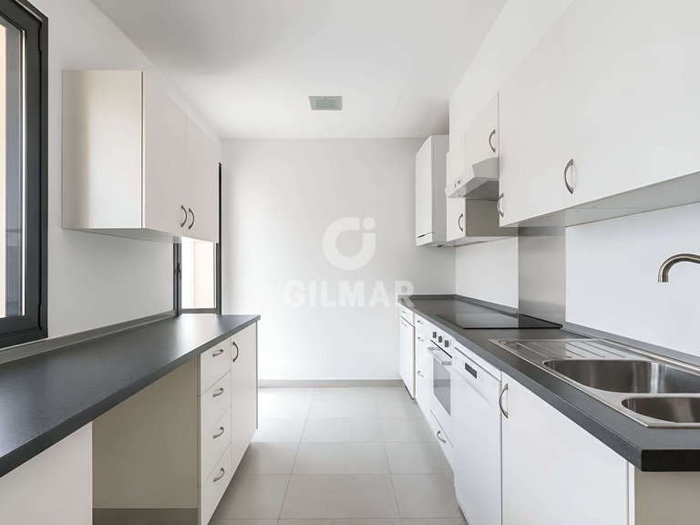 Apartment for Sale in Madrid, Madrid 14