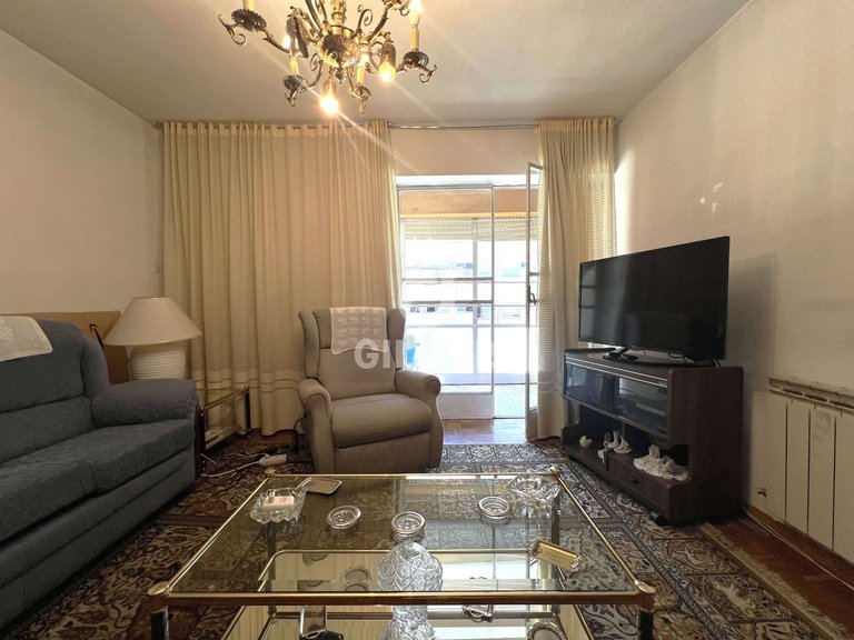 Apartment for Sale in Madrid, Madrid 5