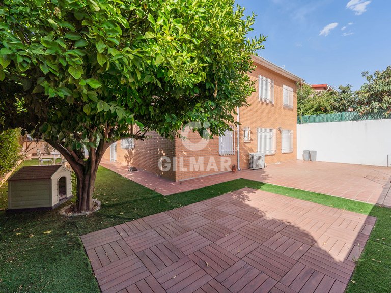Town House for Rent in Madrid, Madrid 1