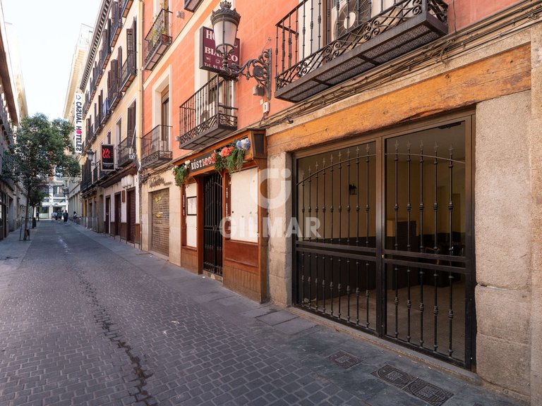 Apartment for Sale in Madrid, Madrid 27