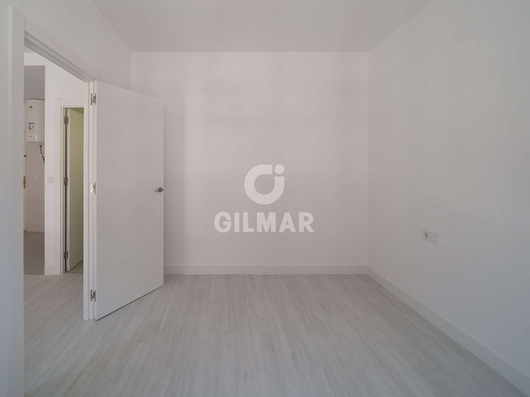 Apartment for Sale in Madrid, Madrid 17