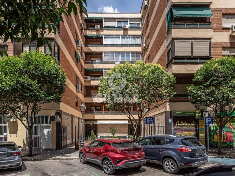 Apartment for Sale in Madrid, Madrid 40