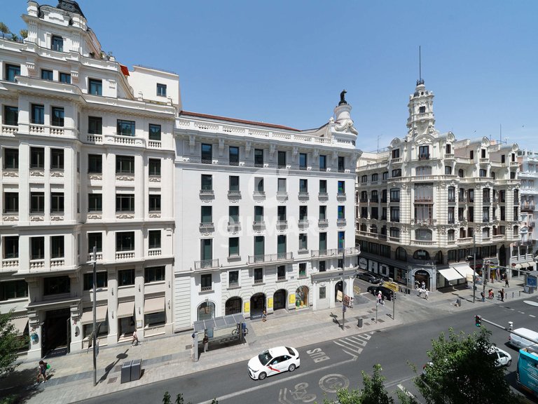 Apartment for Sale in Madrid, Madrid 42