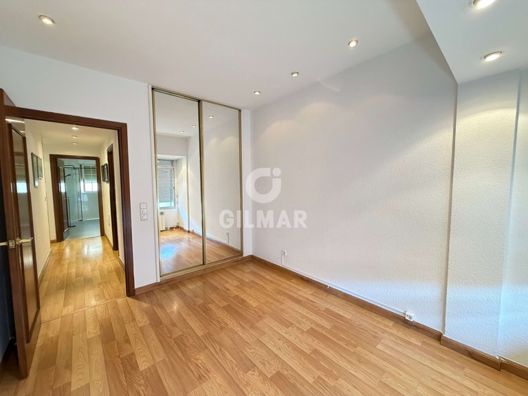 Apartment for Rent in Madrid, Madrid 39