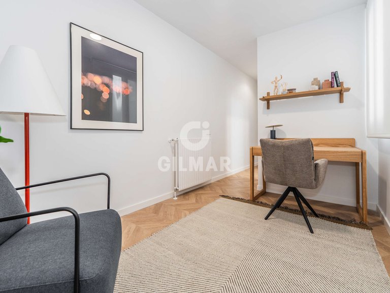 Apartment for Sale in Madrid, Madrid 5