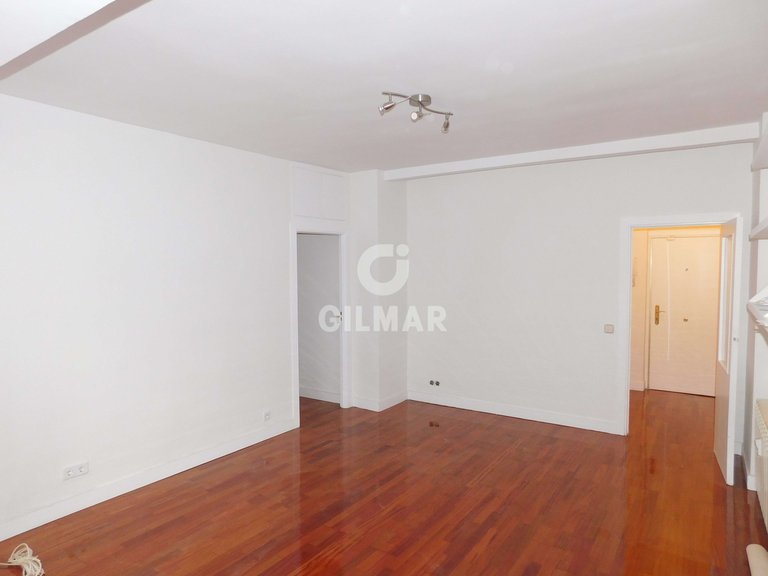 Apartment for Rent in Madrid, Madrid 18