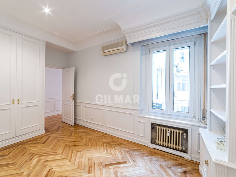 Apartment for Rent in Madrid, Madrid 22