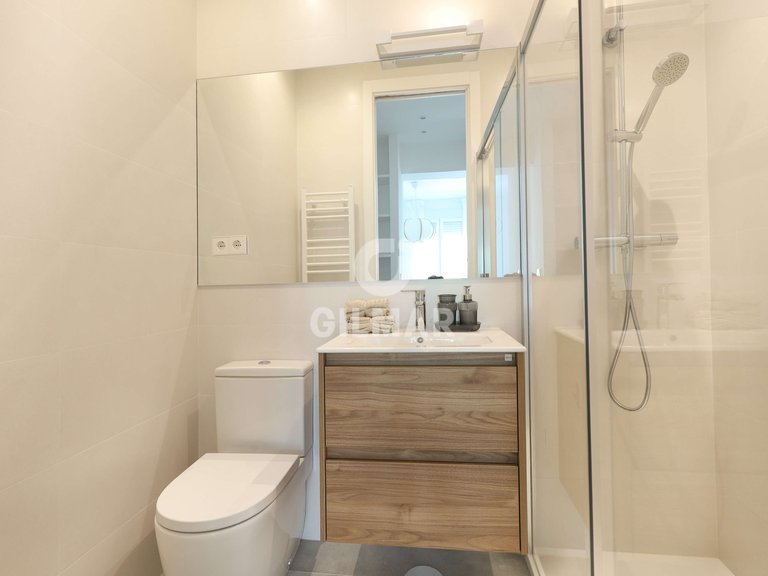 Apartment for Sale in Madrid, Madrid 22