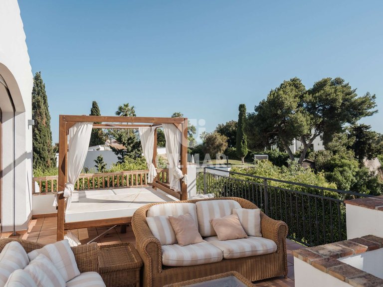 Villa for Sale in Marbella, Malaga 24