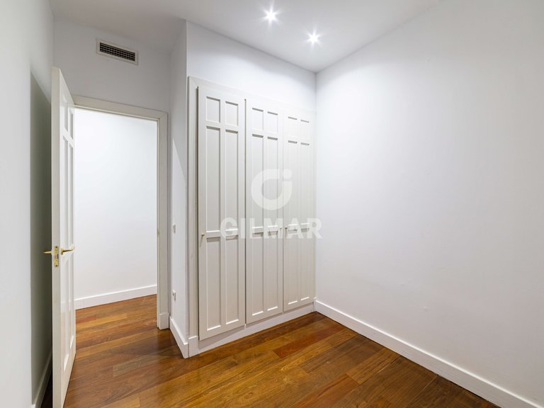 Apartment for Rent in Madrid, Madrid 23