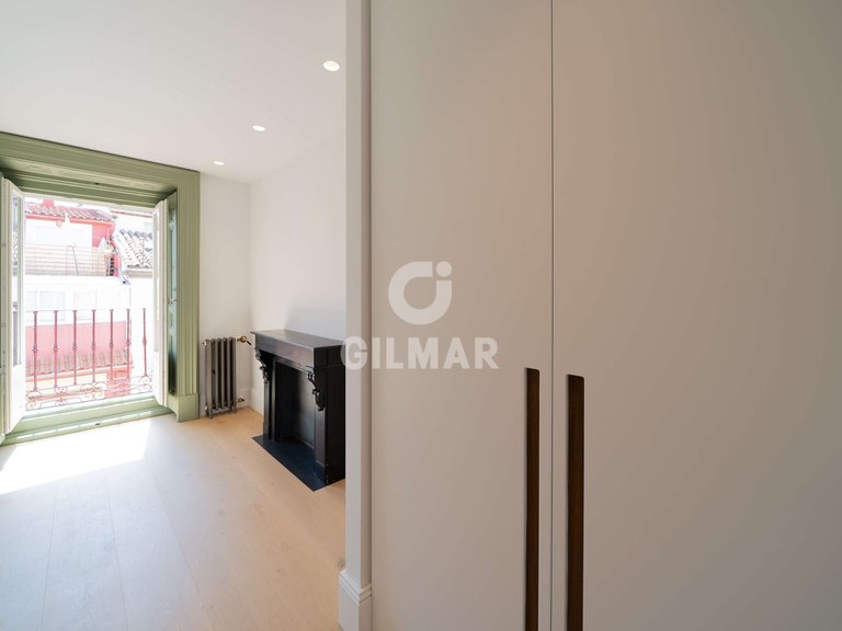 Apartment for Sale in Madrid, Madrid 21