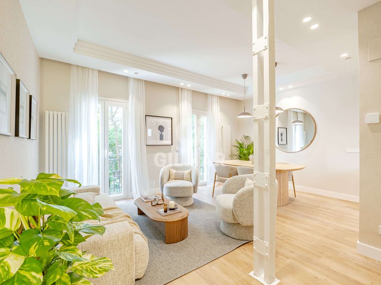 Apartment for Sale in Madrid, Madrid 2