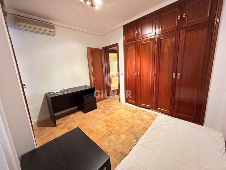 Apartment for Rent in Madrid, Madrid 16