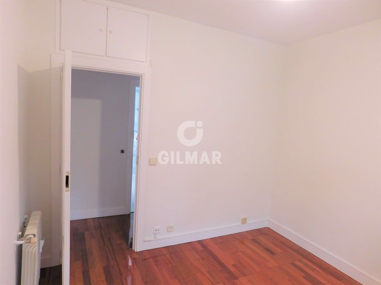 Apartment for Rent in Madrid, Madrid 28