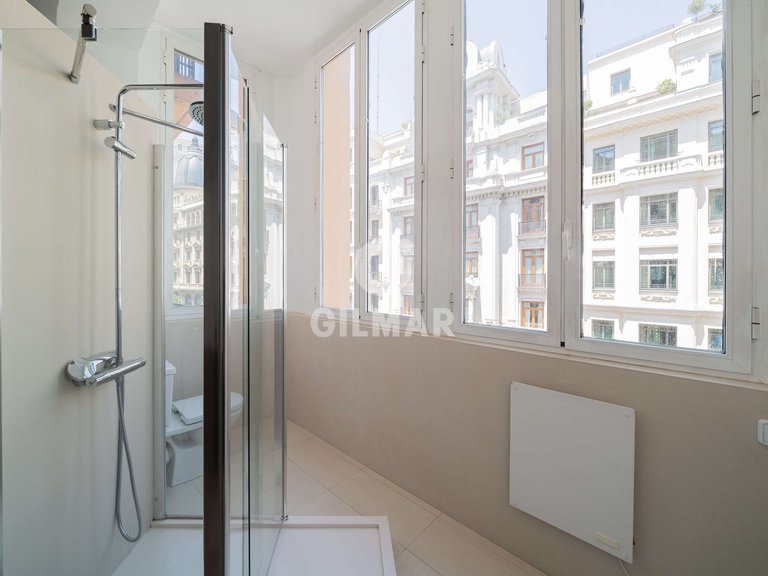 Apartment for Sale in Madrid, Madrid 11