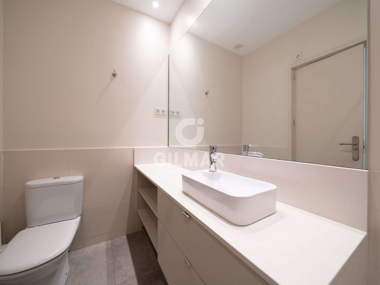 Apartment for Rent in Madrid, Madrid 27