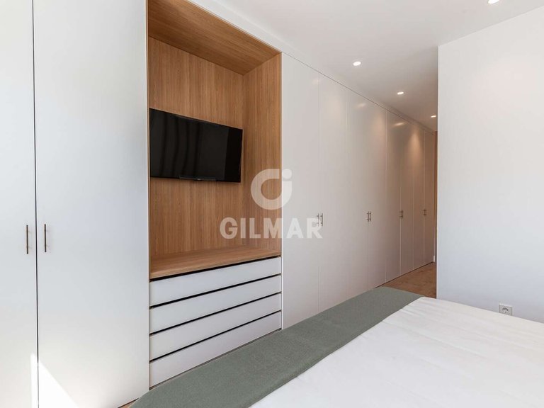 Apartment for Sale in Madrid, Madrid 16