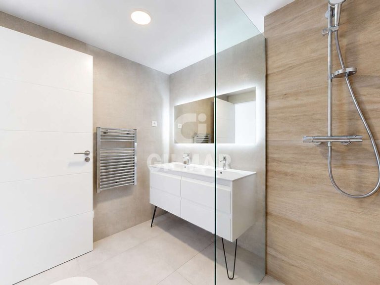 Apartment for Sale in Torremolinos, Malaga 26