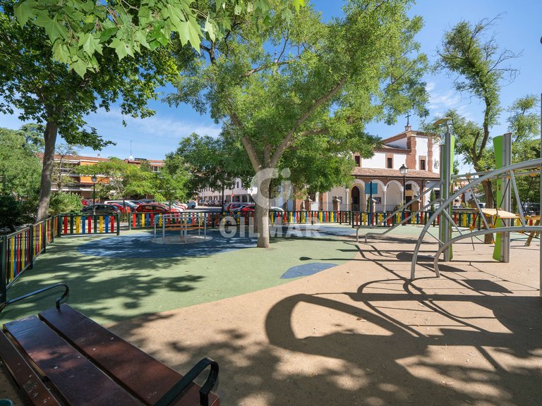 Apartment for Sale in Madrid, Madrid 2