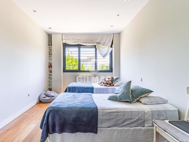 Town House for Sale in Madrid, Madrid 26
