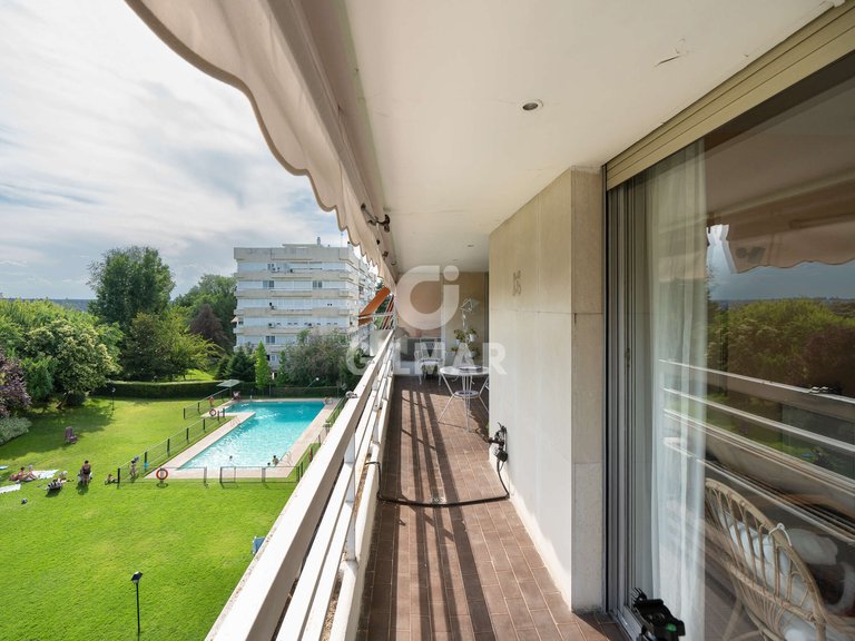 Apartment for Sale in Madrid, Madrid 5