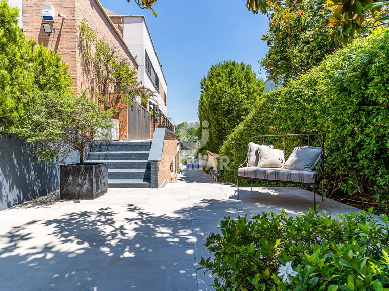 Town House for Sale in Madrid, Madrid 29