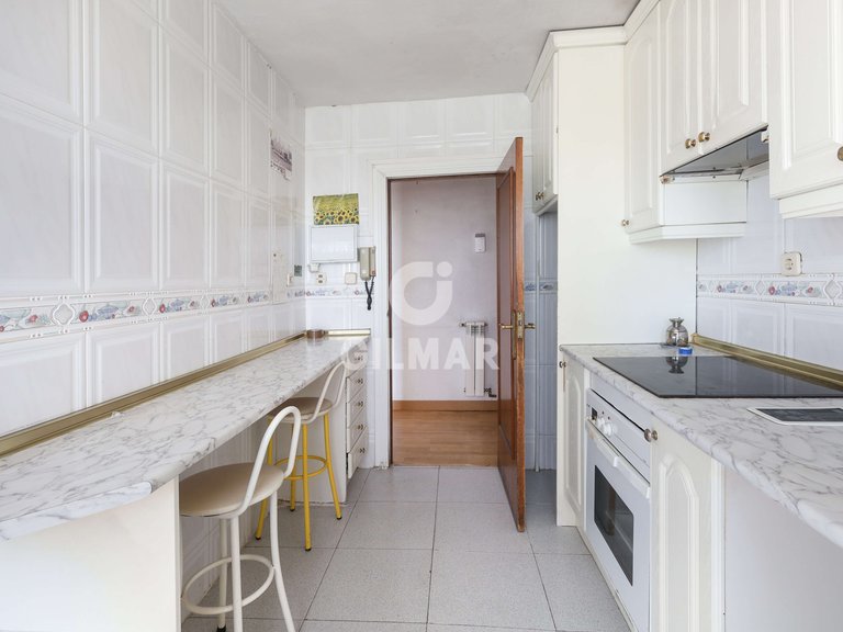 Apartment for Sale in Madrid, Madrid 13