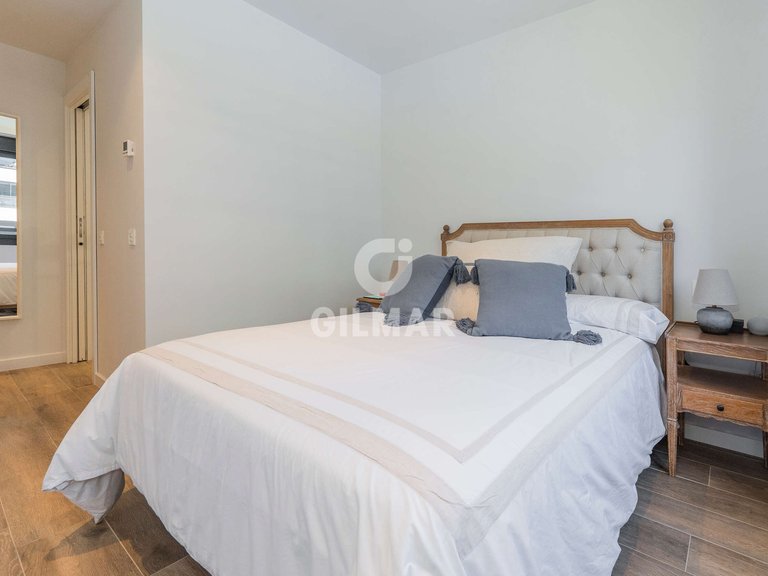 Apartment for Sale in Madrid, Madrid 18