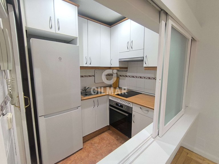 Apartment for Rent in Madrid, Madrid 5