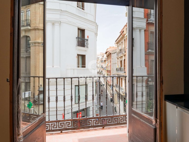 Apartment for Sale in Madrid, Madrid 13