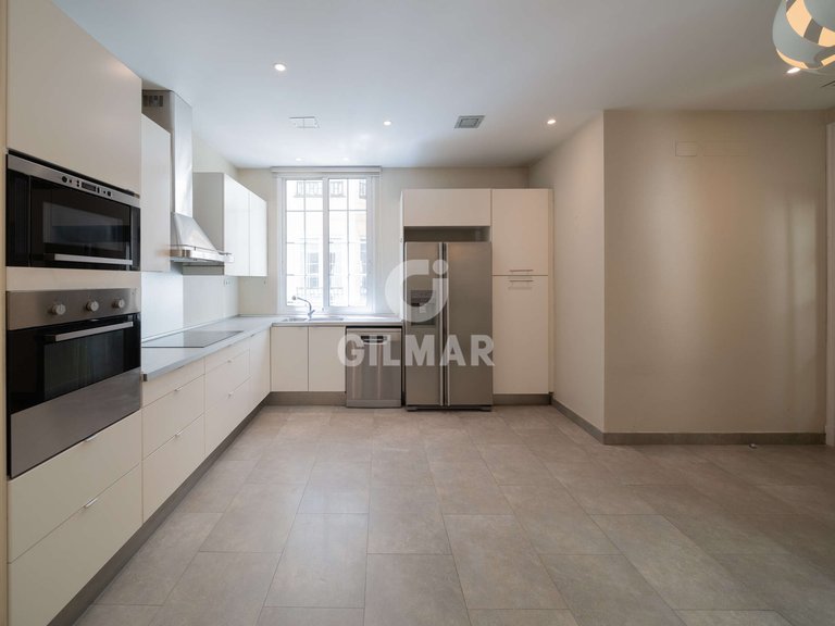 Apartment for Rent in Madrid, Madrid 35