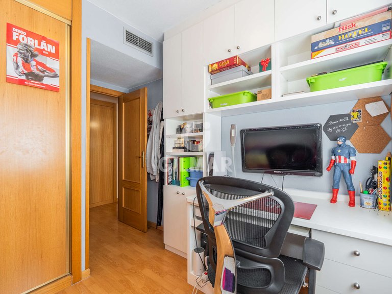 Apartment for Sale in Madrid, Madrid 16