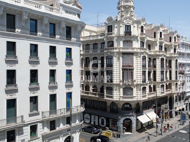 Apartment for Sale in Madrid, Madrid 43