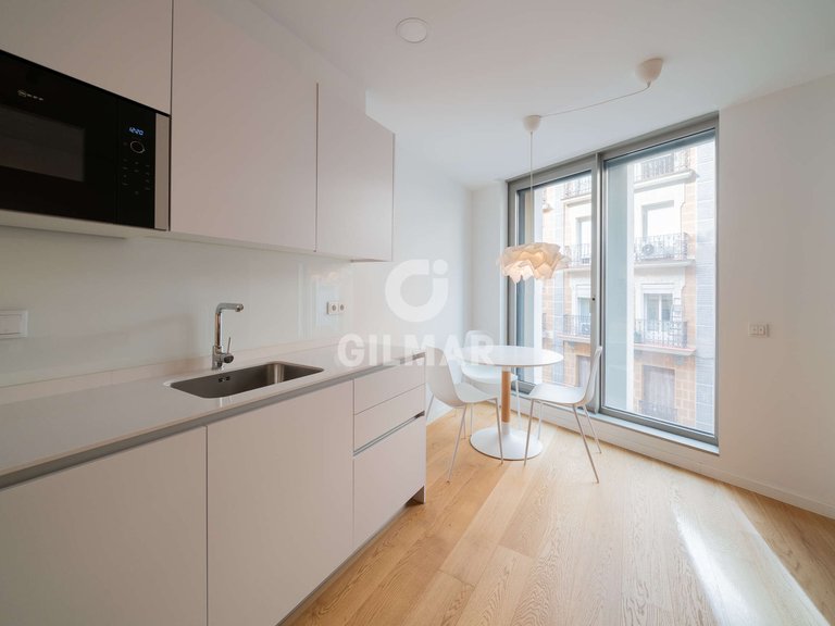 Apartment for Rent in Madrid, Madrid 5