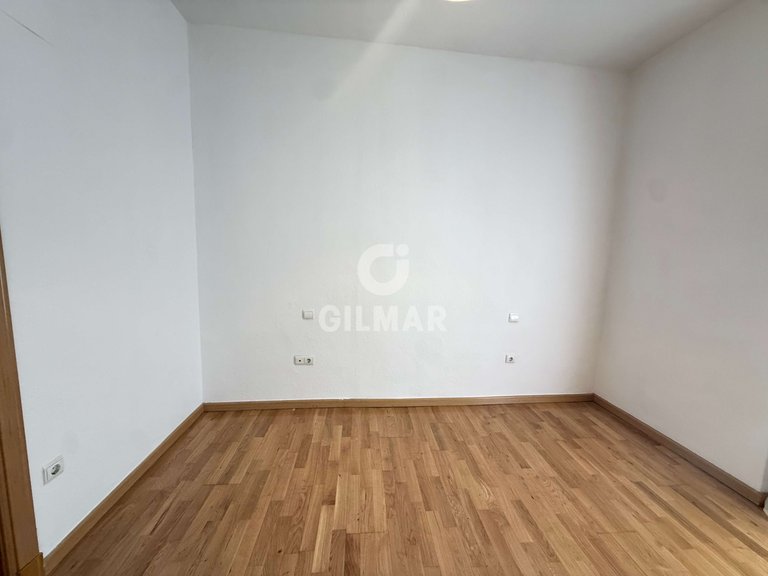 Apartment for Rent in Madrid, Madrid 17